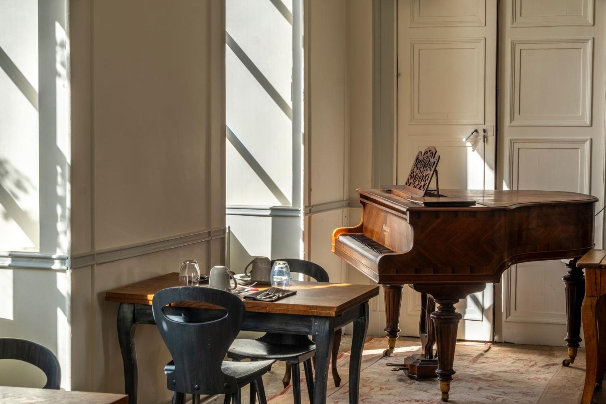 Chateau De Briancon Baune Екстериор снимка